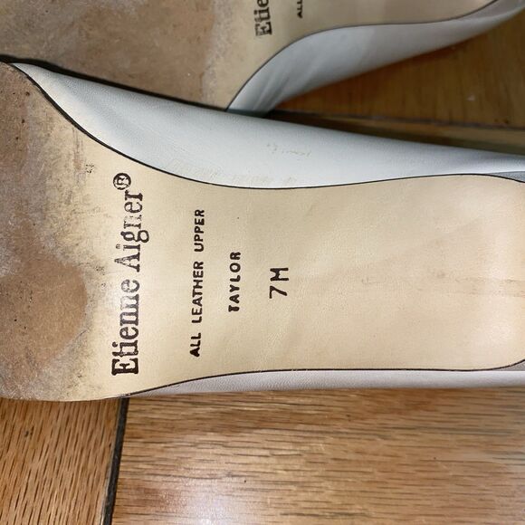 Etienne Aigner White Taylor Point Toe Block Heels Genuine Leather Size 7 M - Picture 8 of 9